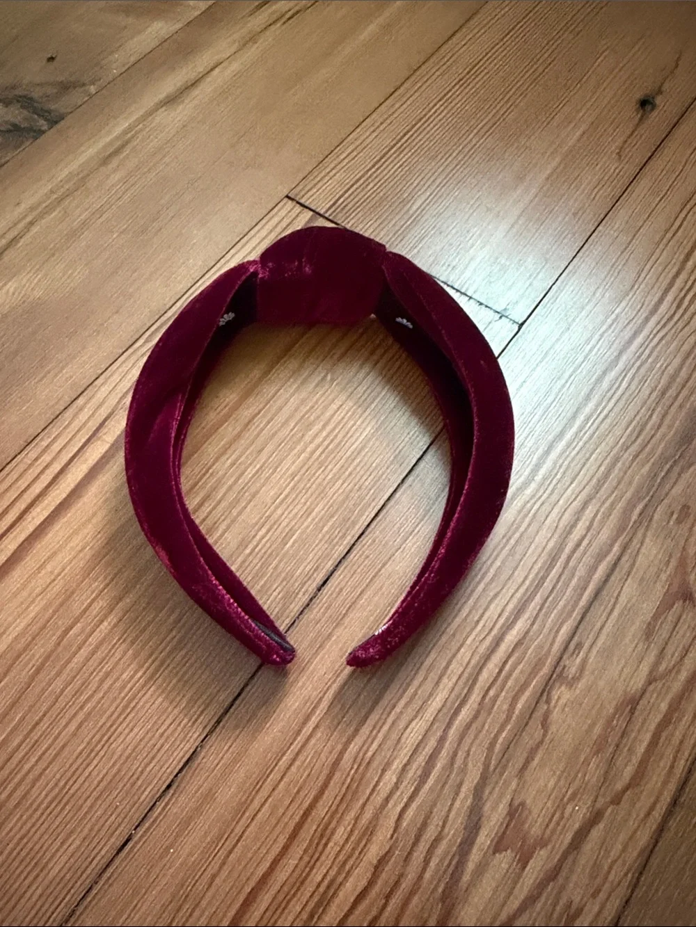 Lele Sadoughi NWOT Maroon Red Velvet Headband